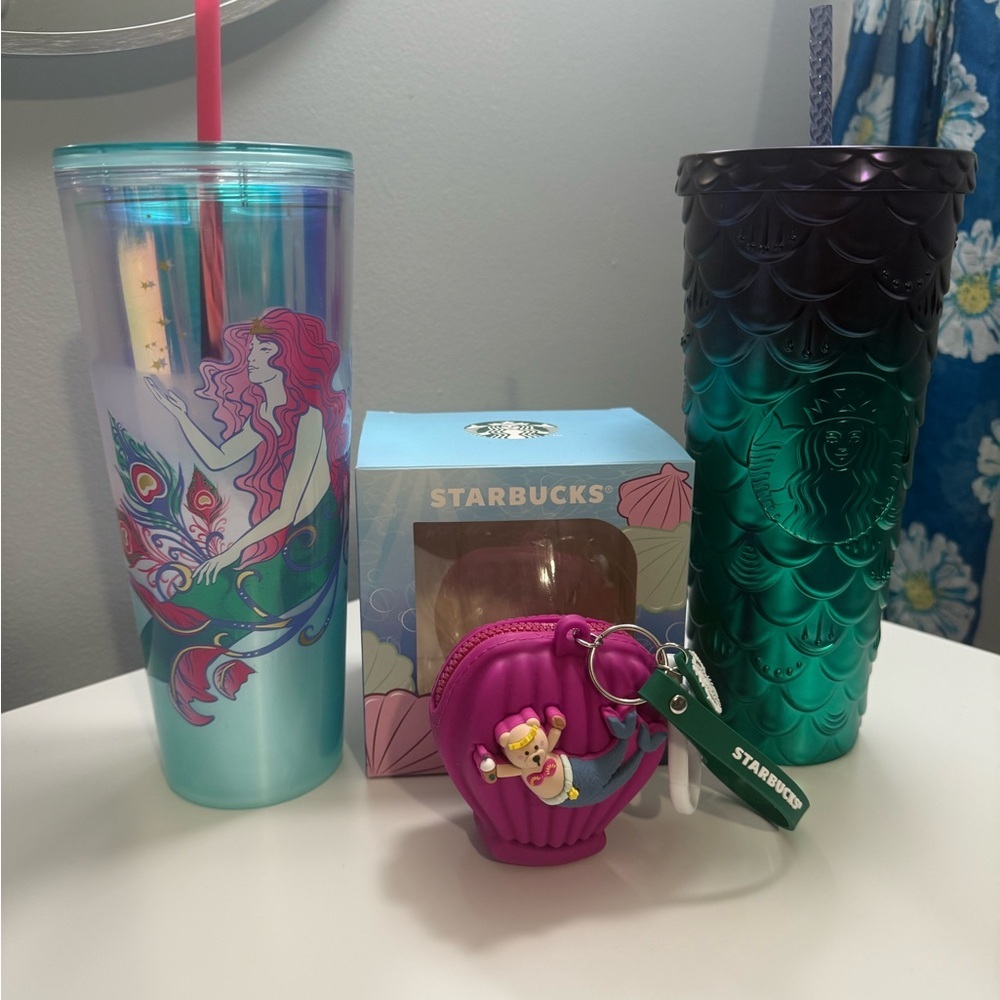 ✨ Starbucks Mermaid Collectors bundle- Nee with Tags✨ - Picture 9 of 17